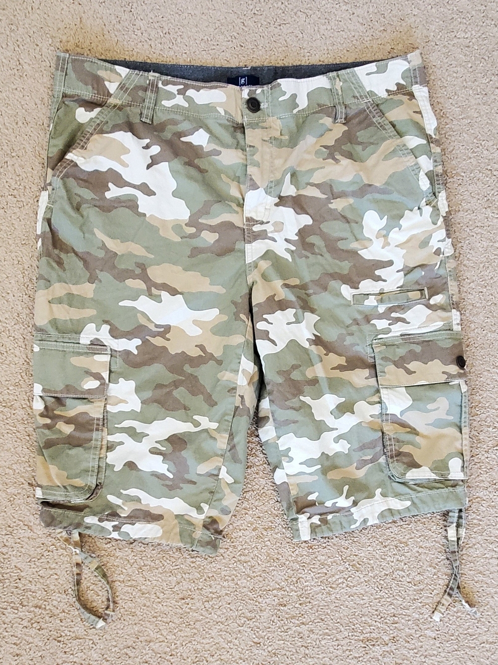 George Men's Camo Cargo Shorts in Green and Tan